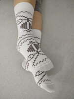 Makovičky, The Brown on White, Tautona Strong
